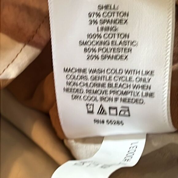 New! Express Floral Printed Pleated Peplum Top Blouse Puff Sleeve - Picture 15 of 16